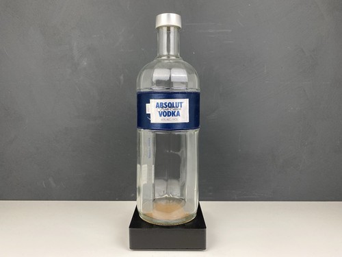 Leer absolut vodka mode 1l - absolut,