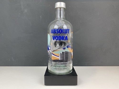 Leer absolut vodka blank - absolut,